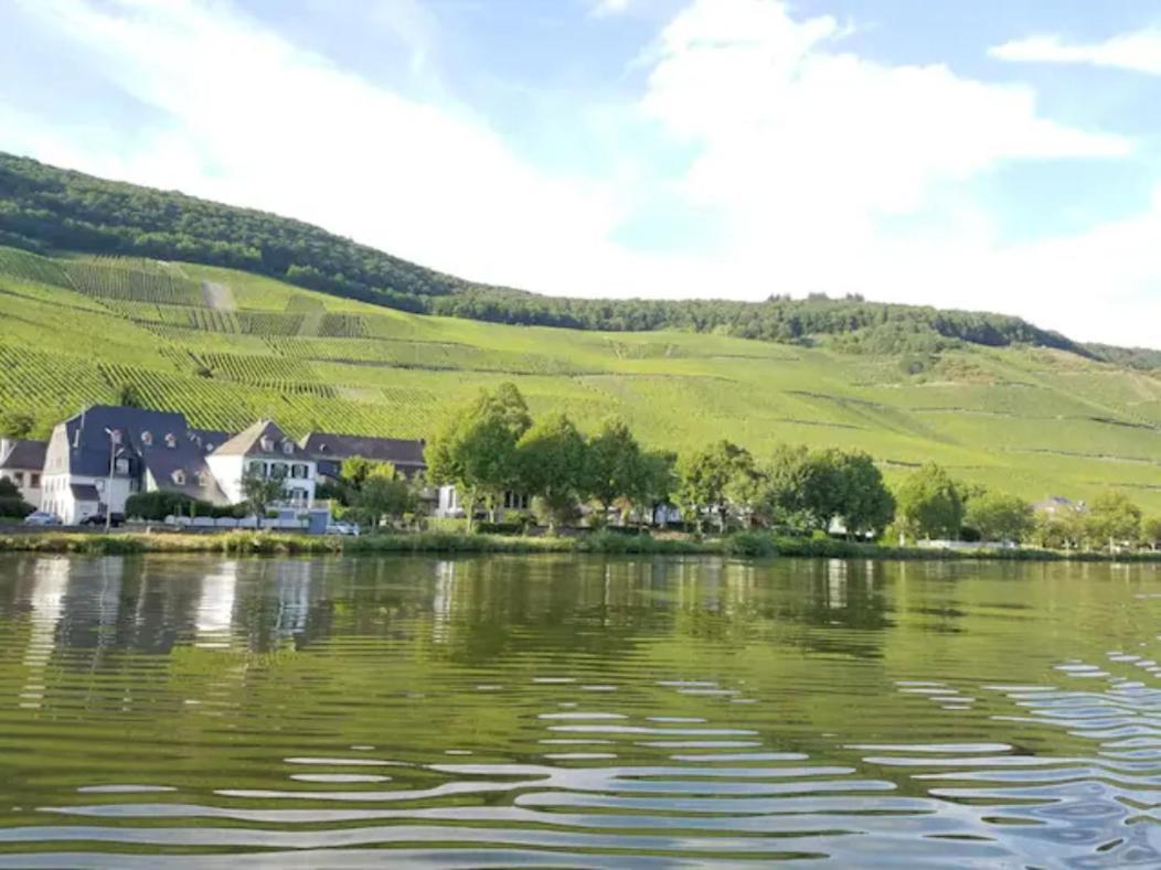 Ferienwohnung The Old Gemeinde House by the Mosel River Brauneberg Exterior foto